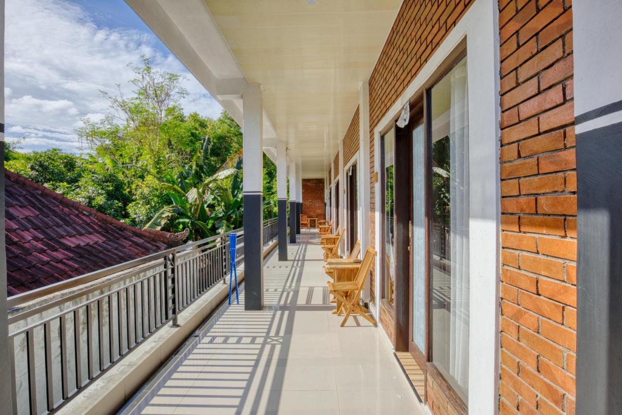 Dyou Villa Batununggul Luaran gambar